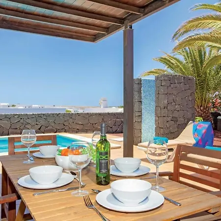 Alcazar Playa Blanca